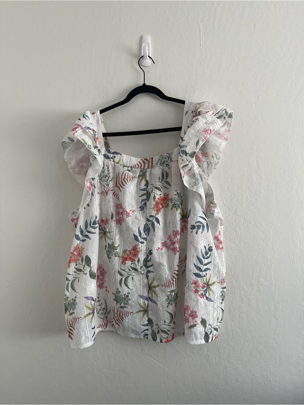 Unbranded White Dainty Floral Print Spring Summer Flutter Sleeve Top Womens XXL - Picture 2 of 4
